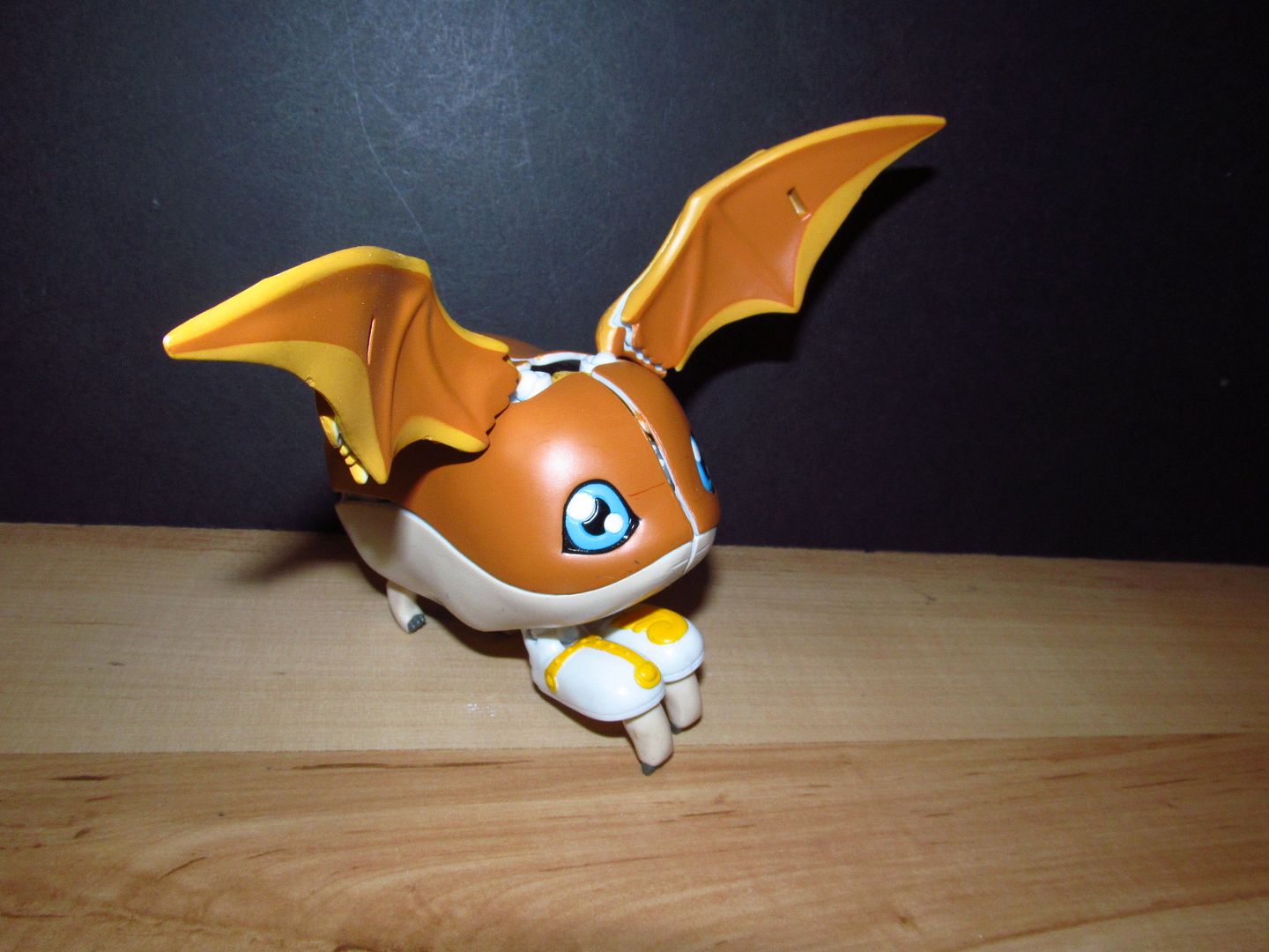 digimon pet toy